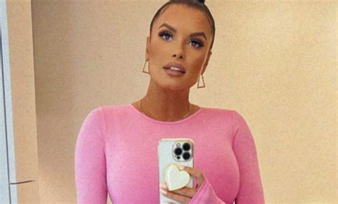 Fox Sports Host Joy Taylor Turns Heads In Pink Swimsuit